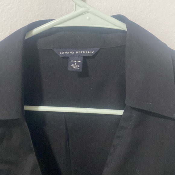 Banana Republic black elegant blouse tie on waist. - Picture 6 of 14